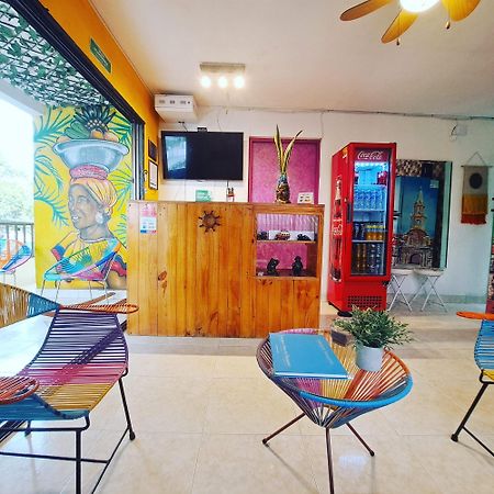 Hostel Shalom Adonai Cartagena Екстер'єр фото