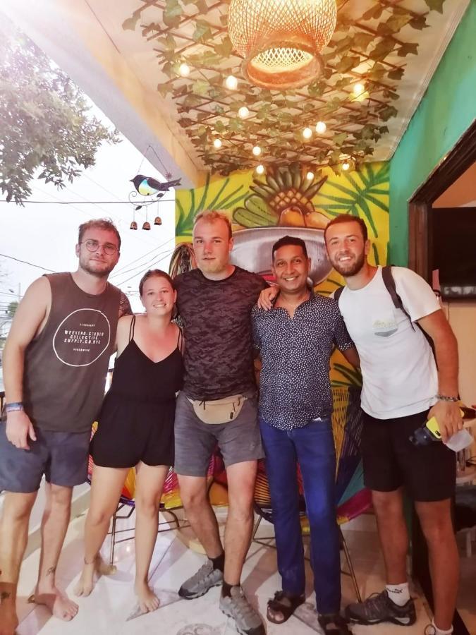 Hostel Shalom Adonai Cartagena Екстер'єр фото