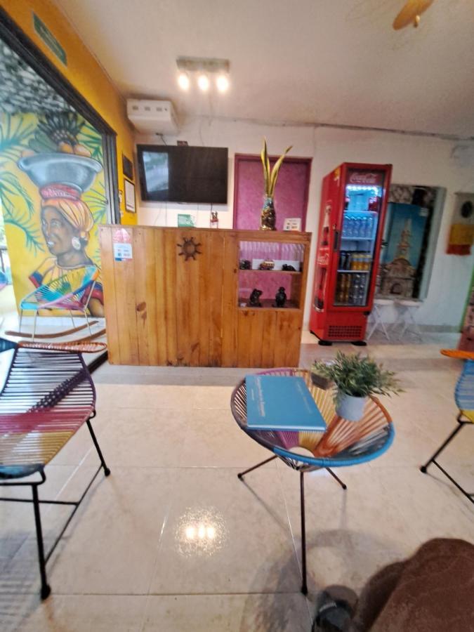 Hostel Shalom Adonai Cartagena Екстер'єр фото