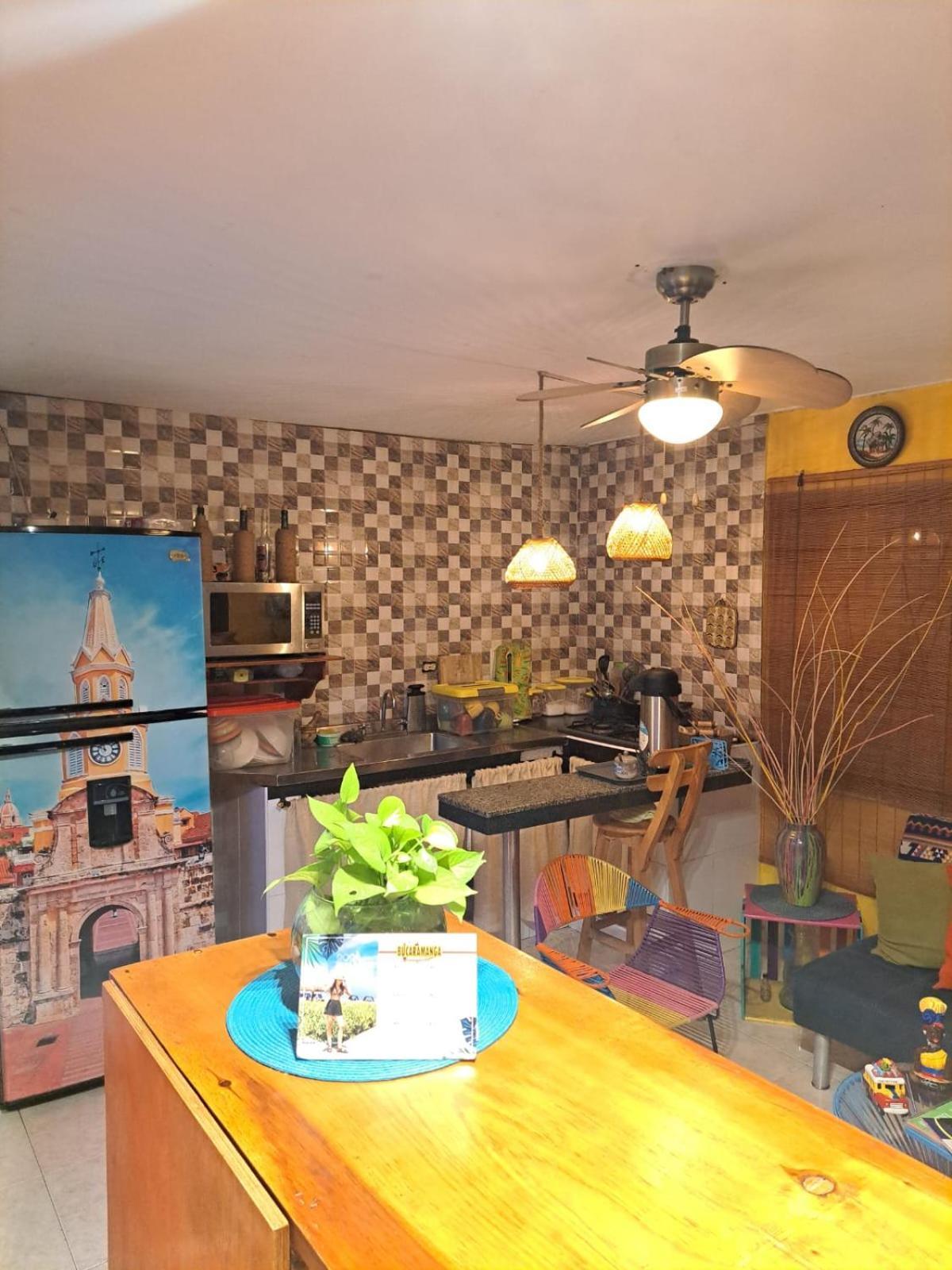 Hostel Shalom Adonai Cartagena Екстер'єр фото