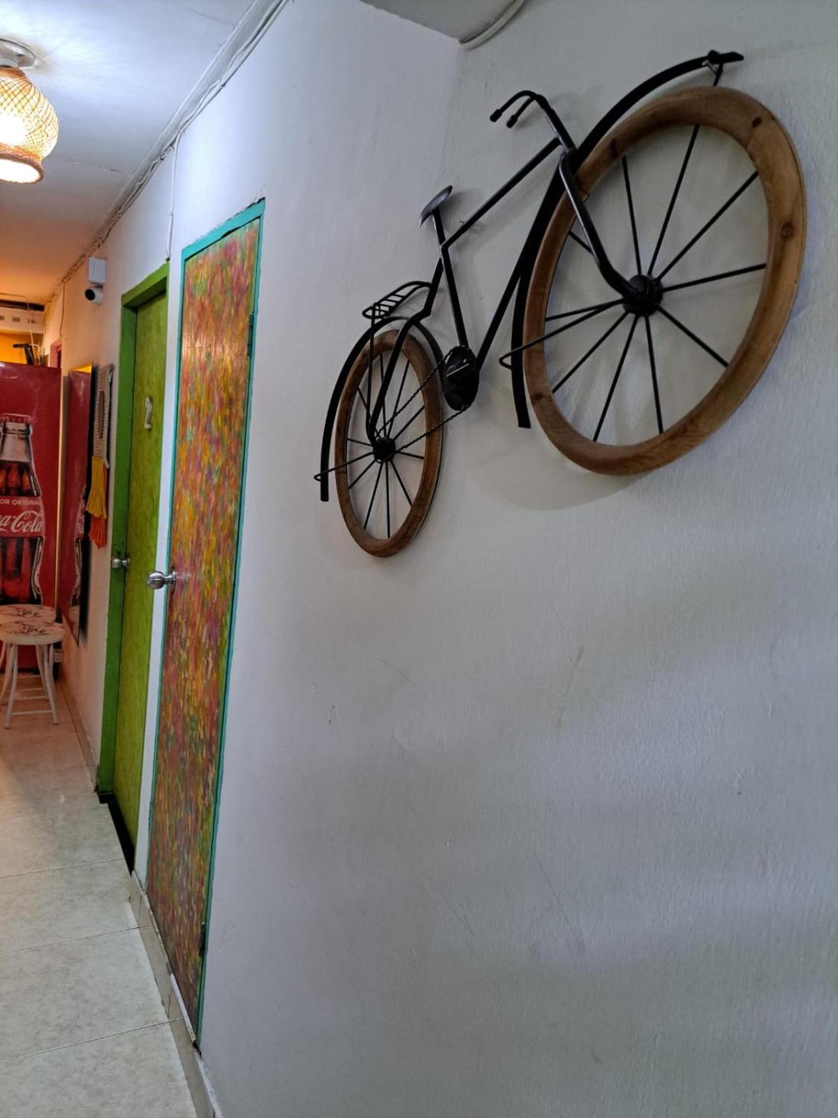 Hostel Shalom Adonai Cartagena Екстер'єр фото