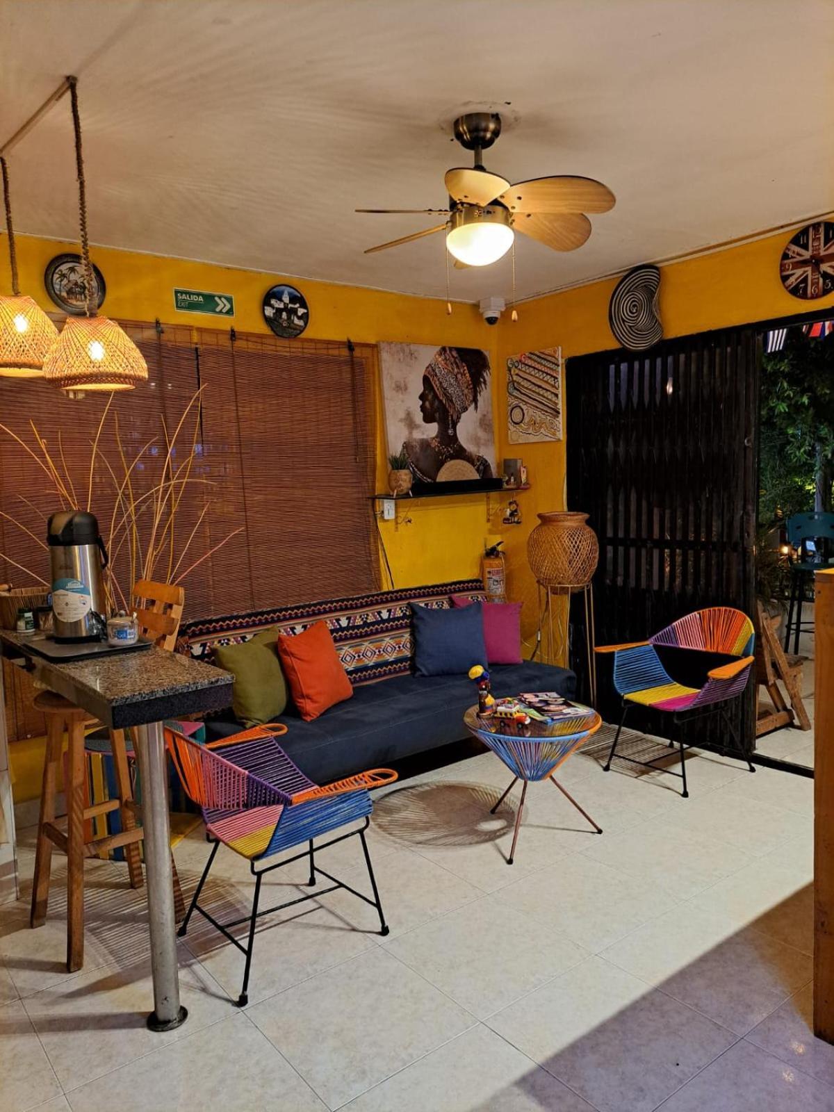 Hostel Shalom Adonai Cartagena Екстер'єр фото