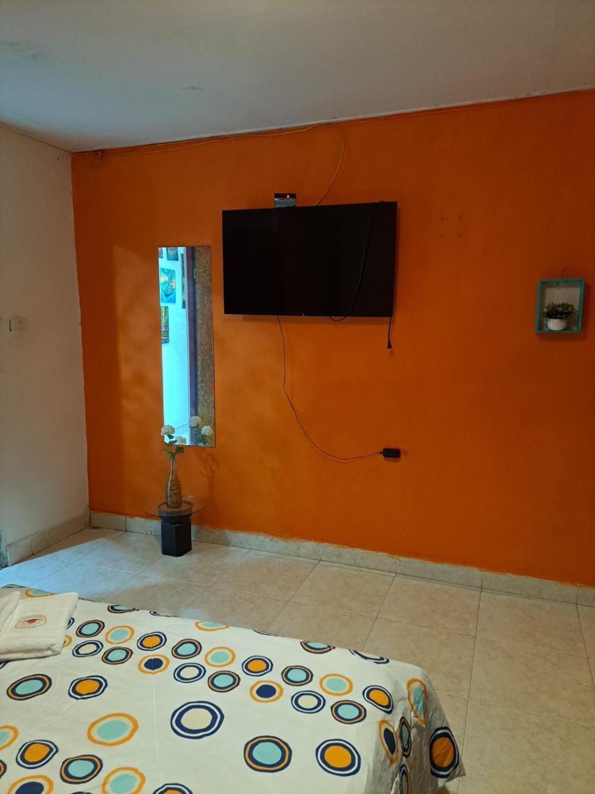 Hostel Shalom Adonai Cartagena Екстер'єр фото