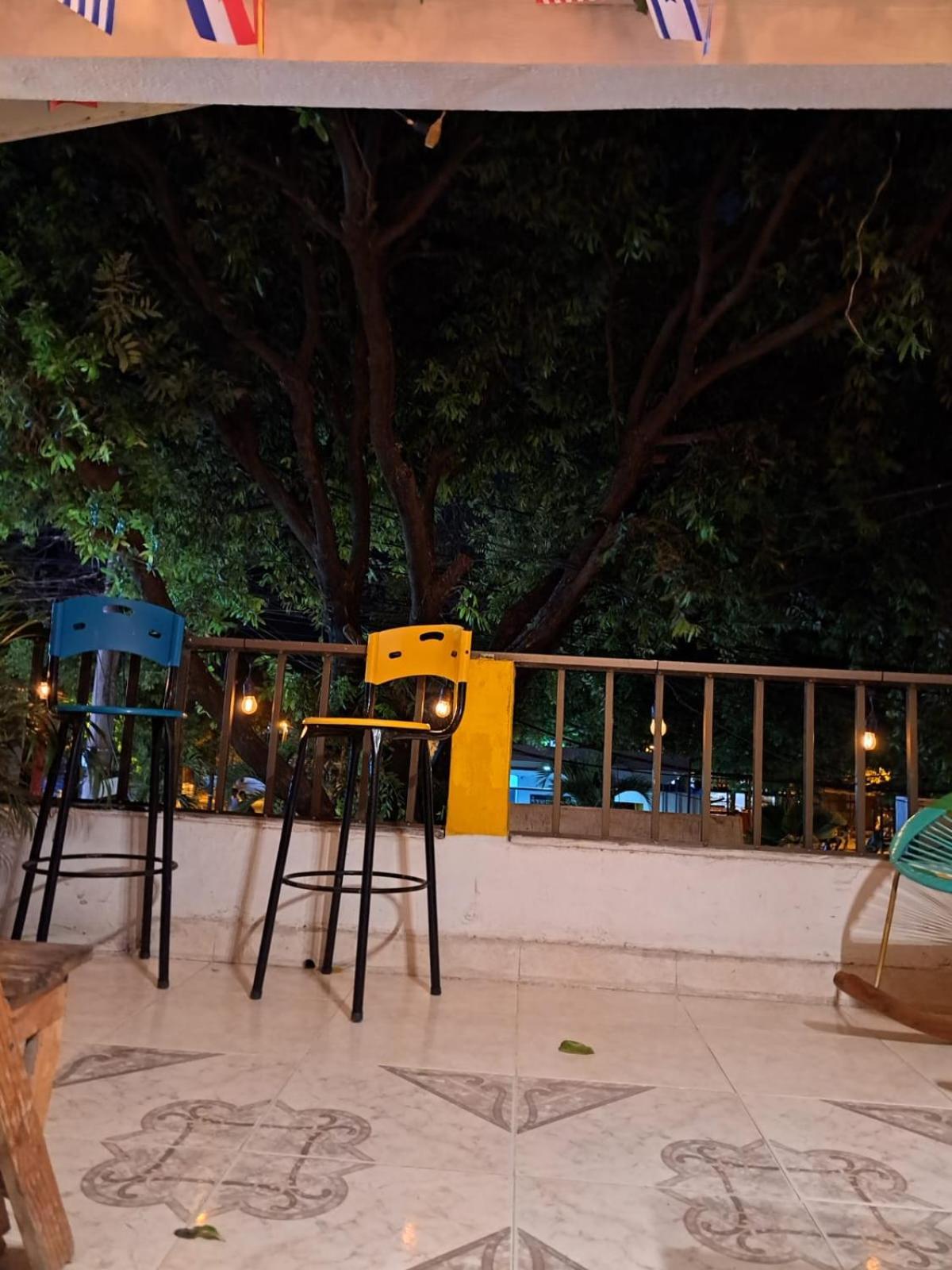 Hostel Shalom Adonai Cartagena Екстер'єр фото